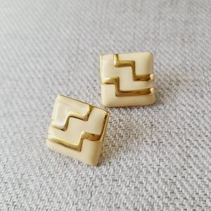 Vintage Geometric Earrings - Cream/Gold